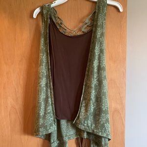 Lace green fashion vest with chocolate tank